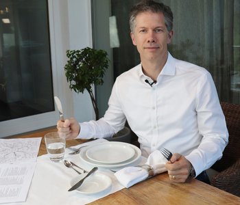 2.3 Spielerisch zu exzellenten Umgangsformen